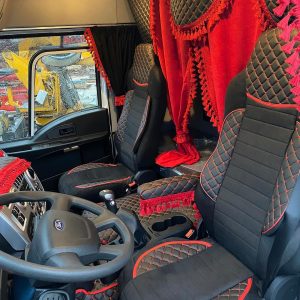 Pokrowce na siedzenia Ford F-Max – Wybierz kolor – Pikowana skóra i Alcantara