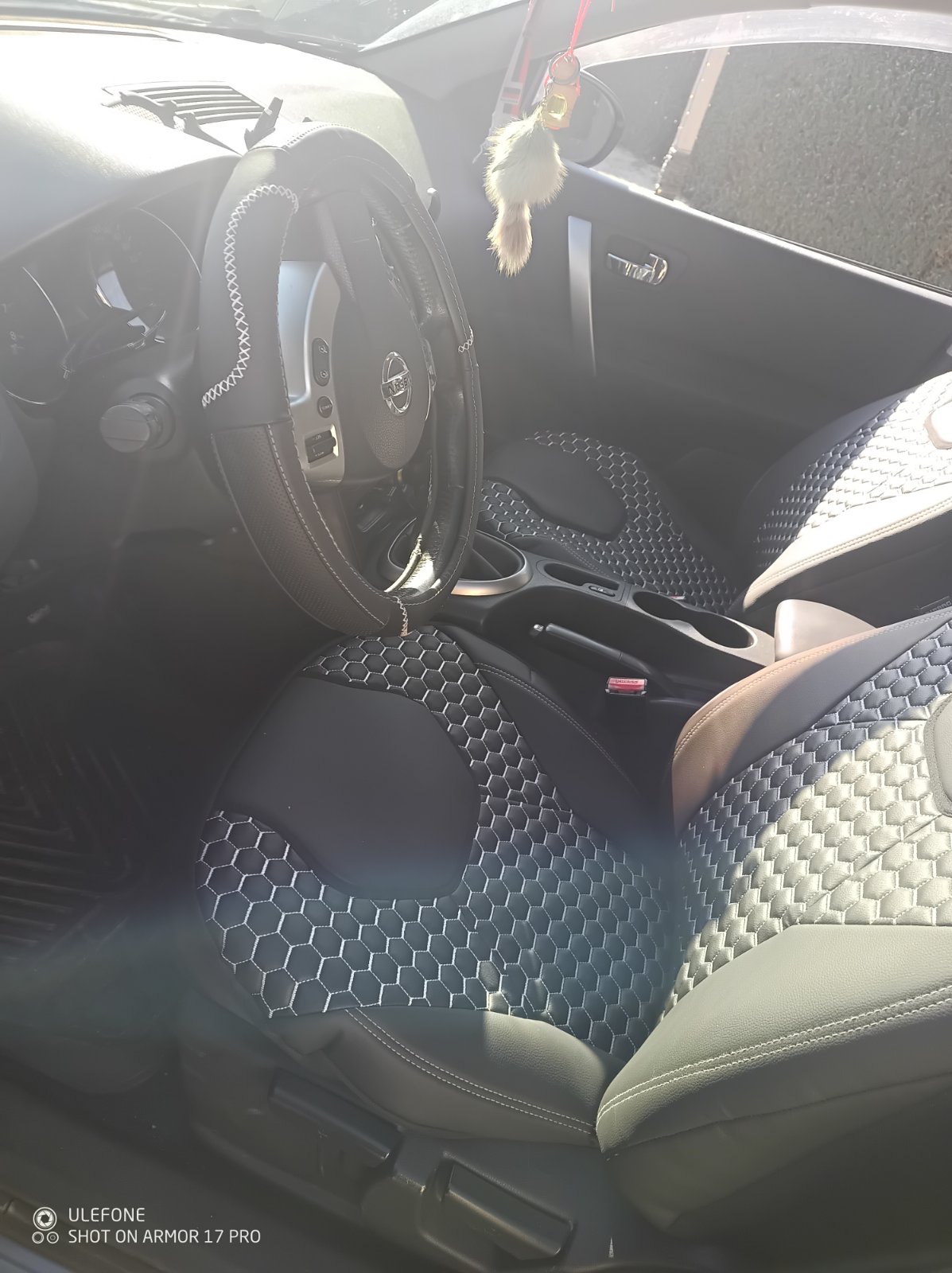 Huse scaune Nissan Qashqai - piele ecologică matlasată premium lux - obrazek 3