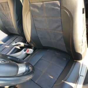 Huse scaune Toyota Auris – alcantara și piele ecologică