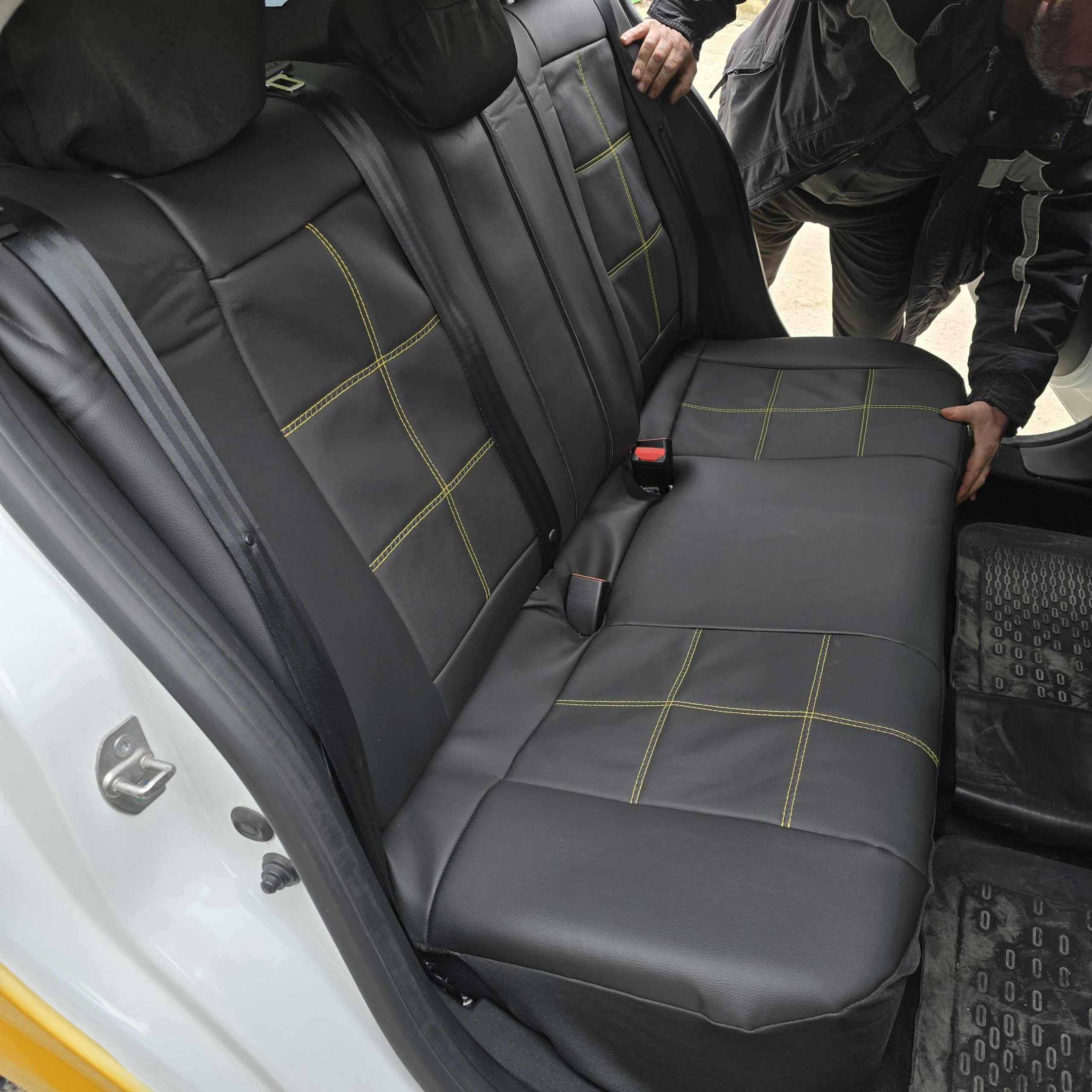 Husе scaunе Dacia Logan - piele naturala si piele ecologica - obrazek 5