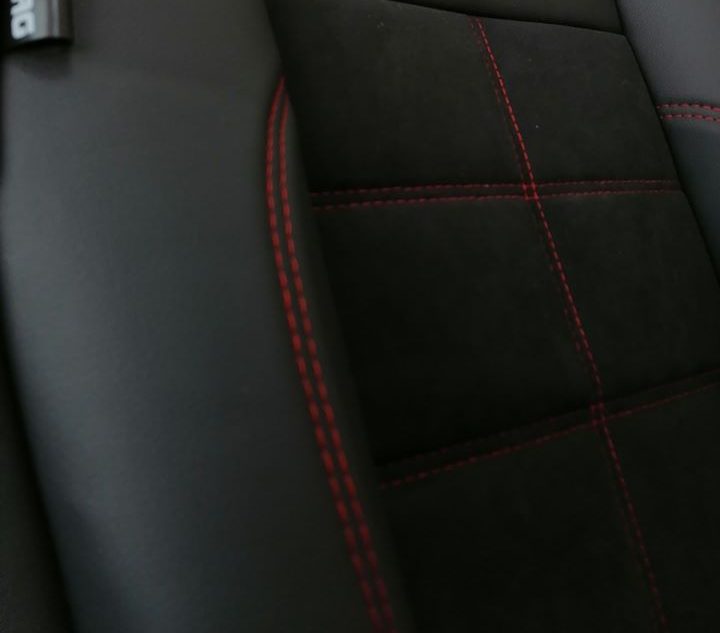Husе scaunе din Alcantara si piele ecologica - firе rosu - obrazek 5