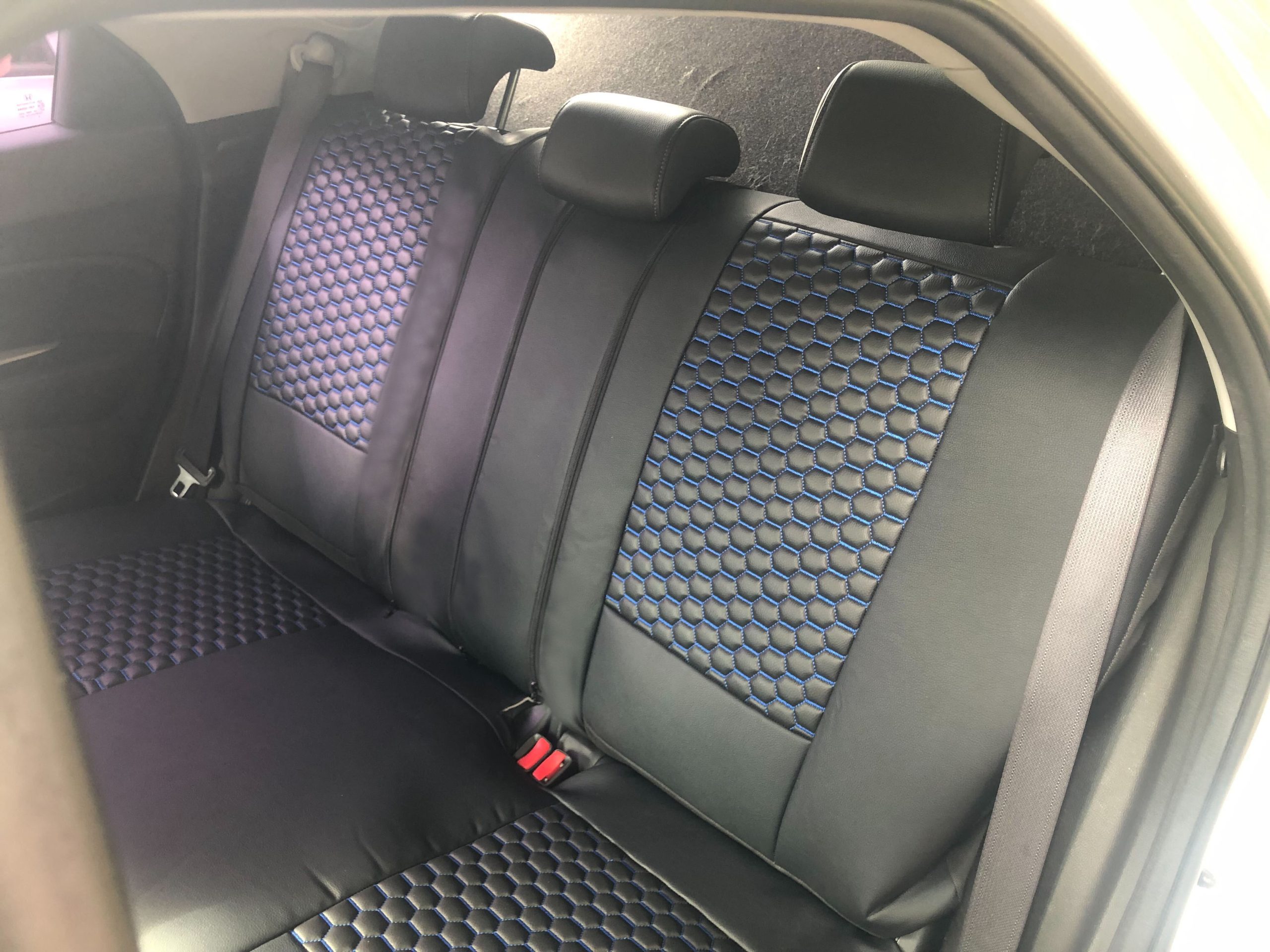 Huse pentru scaune Honda Civic - piele ecologică matlasată premium lux - obrazek 4